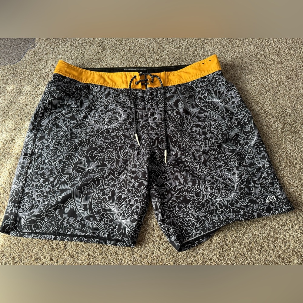 Men’s Board Shorts!